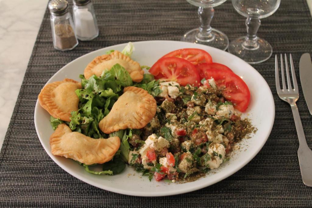 Hotel Restaurant Maison Blanche Рюнжи Экстерьер фото