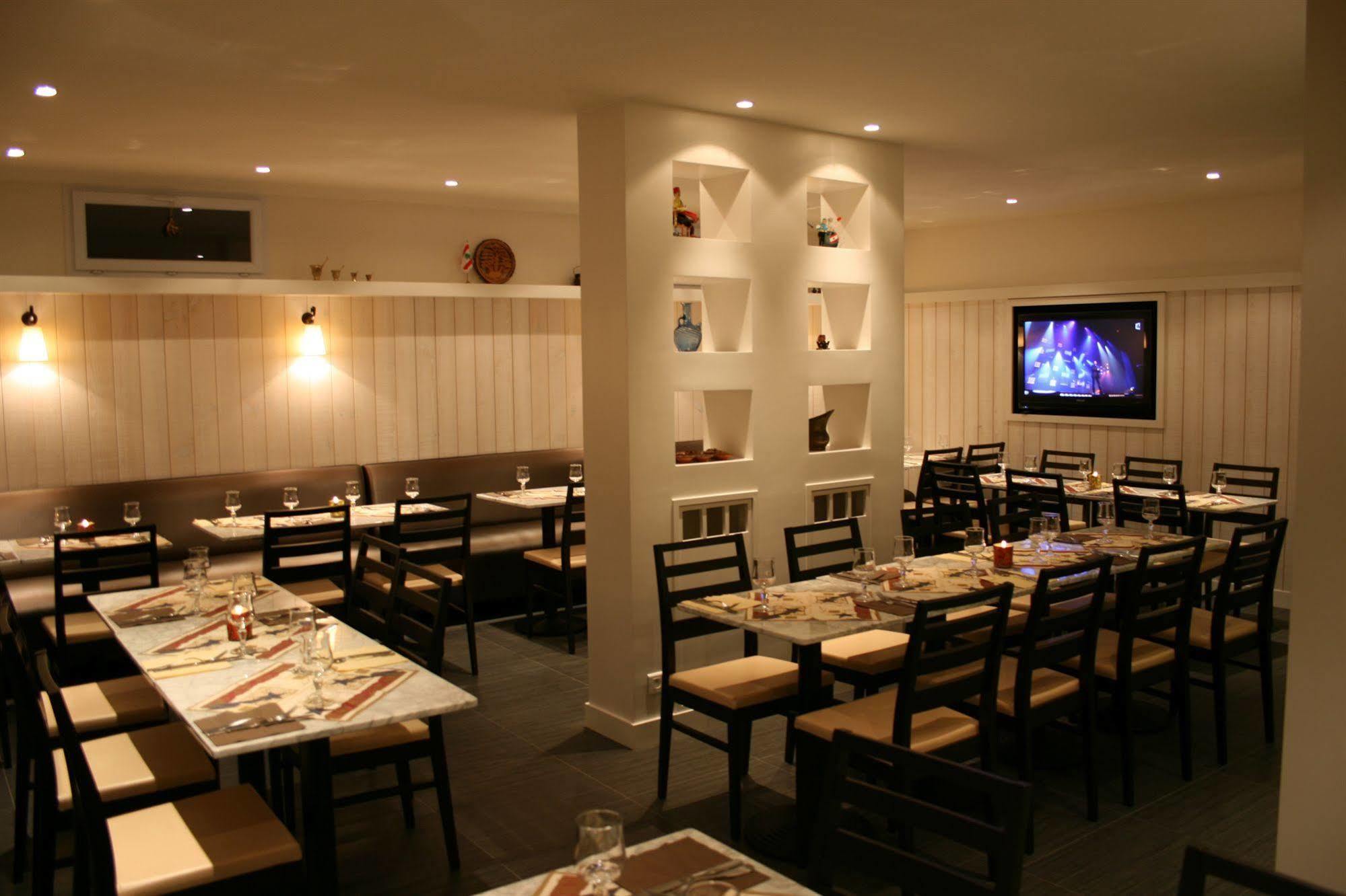 Hotel Restaurant Maison Blanche Рюнжи Экстерьер фото